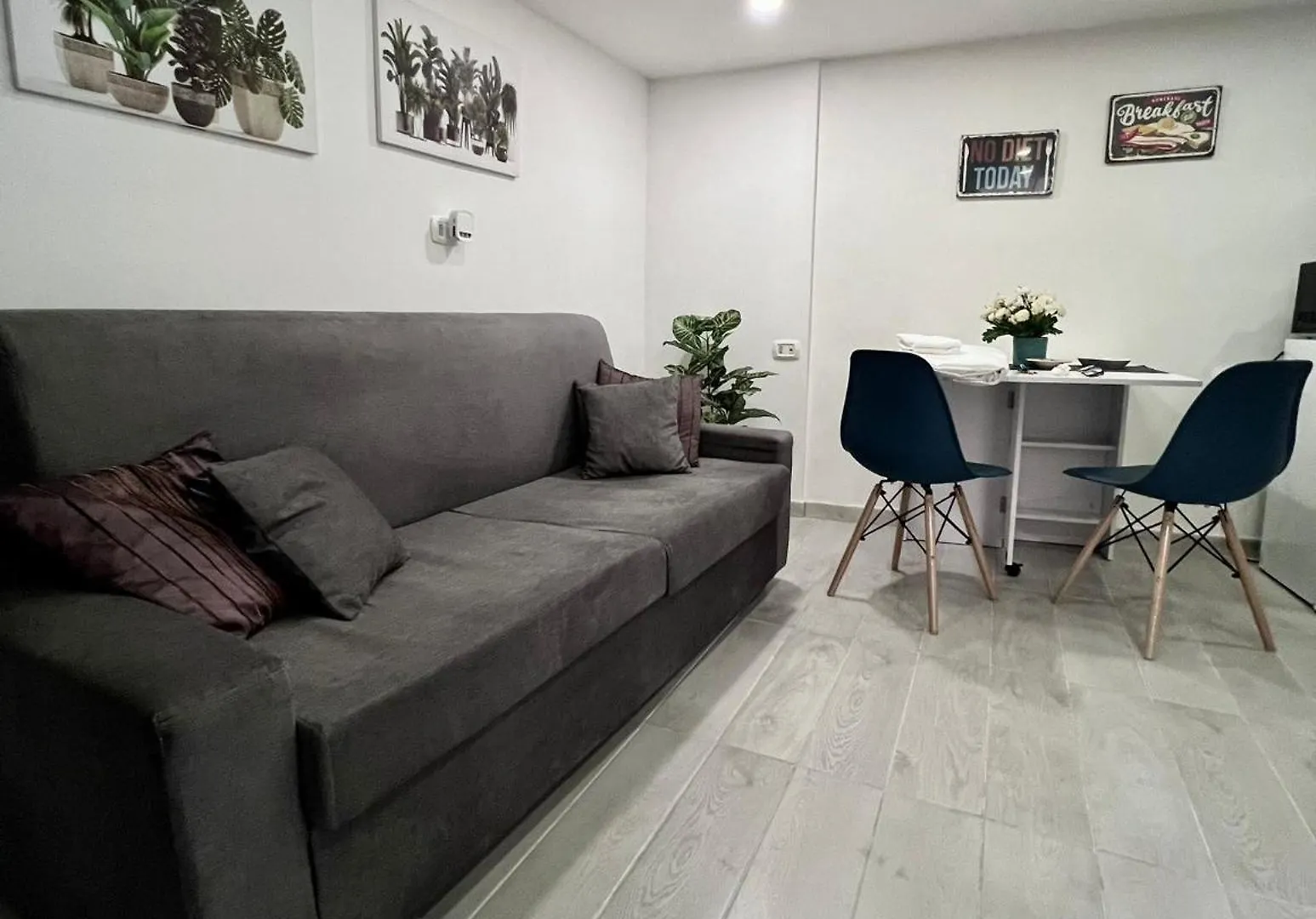 Nicotera Home location